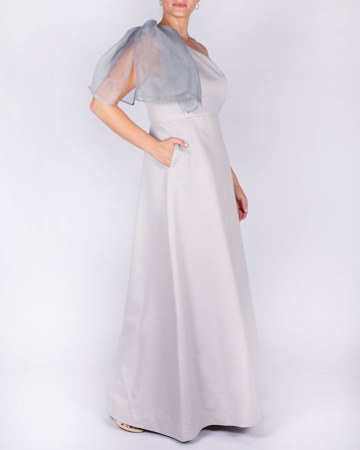 Camilyn Beth - Vivienne Gown