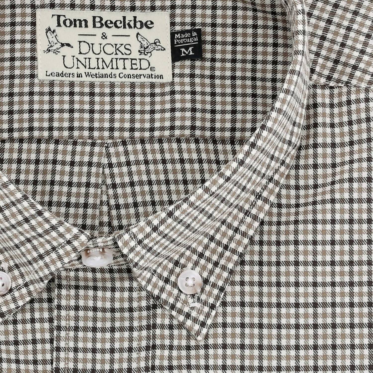 Tom Beckbe KNAPP COTTON TWILL SHIRT in khaki brown - men's shirt - detail view