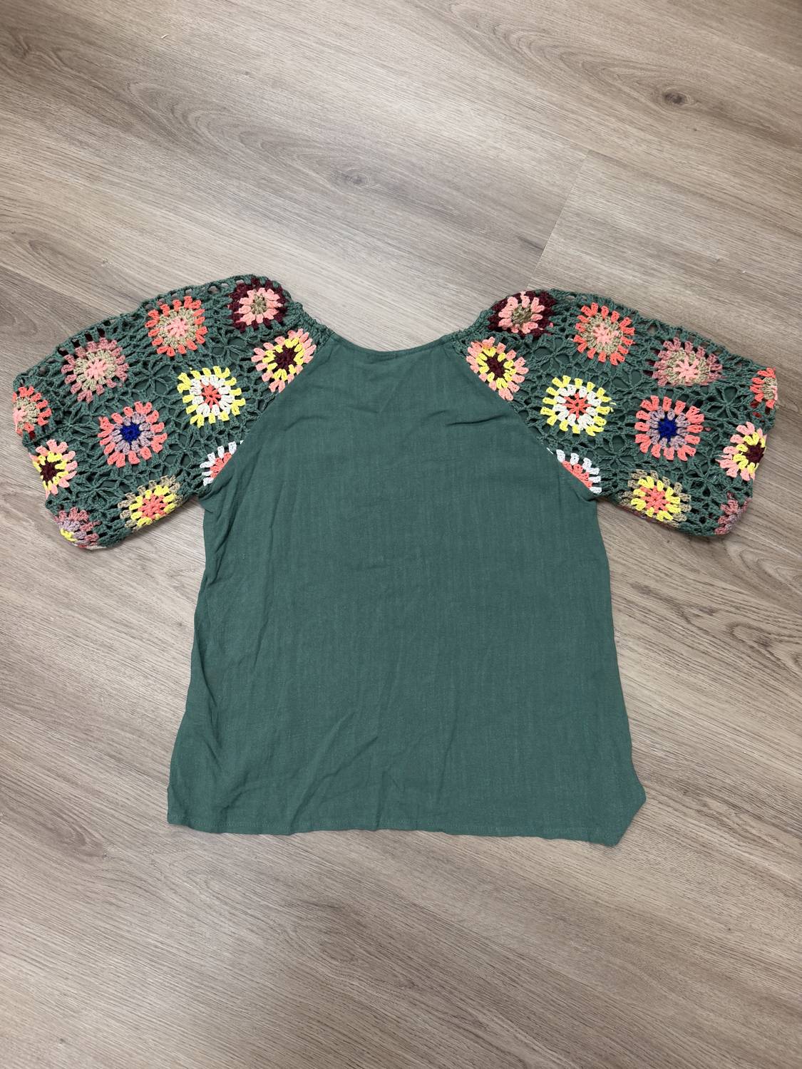 Umgee - Women's Crochet Sleeve Blouse