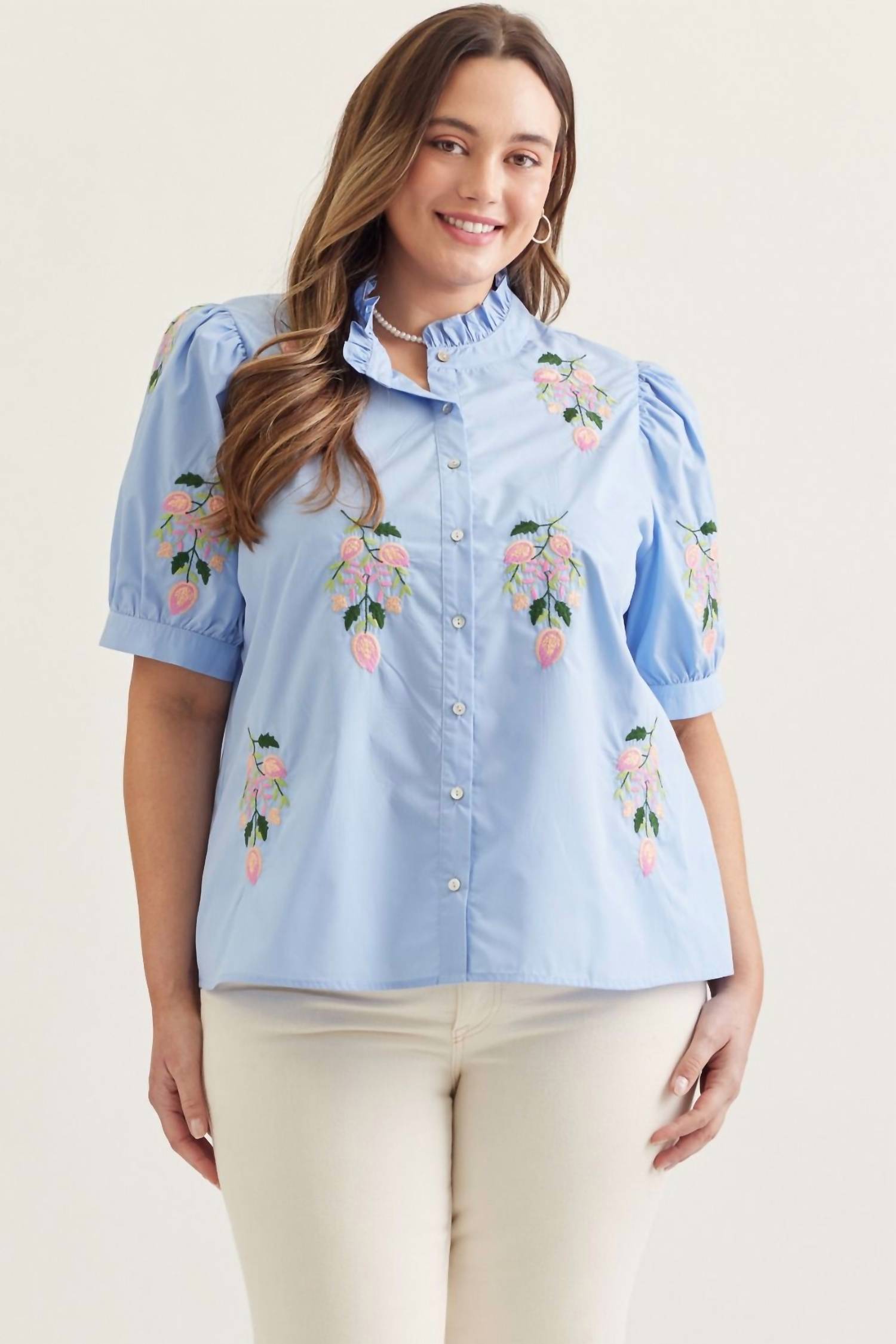 Entro - Embroidered Floral Short Sleeve Top - Plus