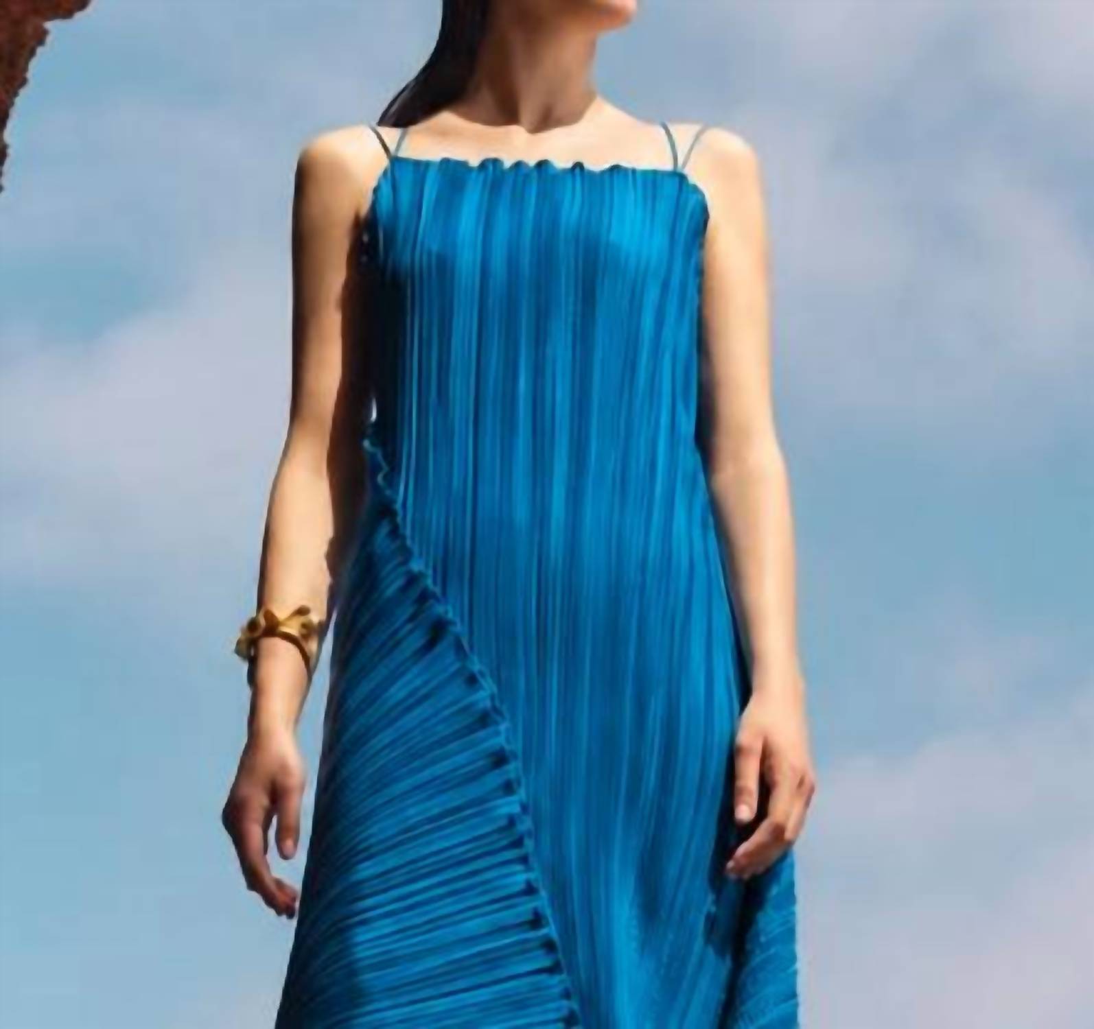 Daphne Valente - Hydro Midi Dress