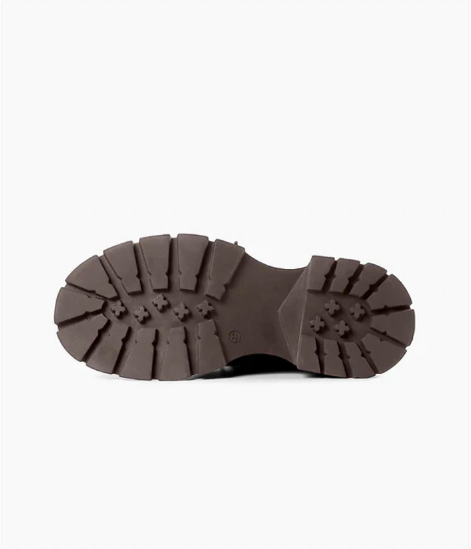 All Black - Women's Tie Lugg Boots