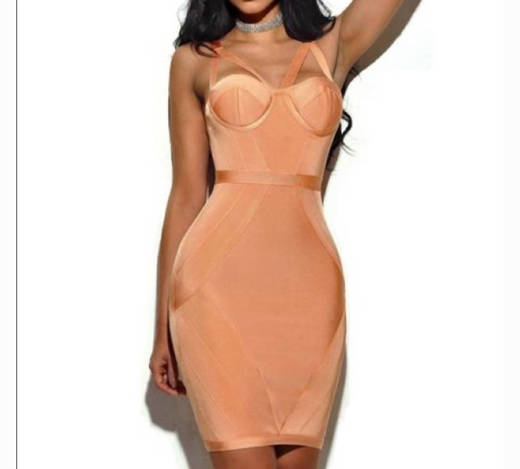 Miss Circle - Bandage Dress