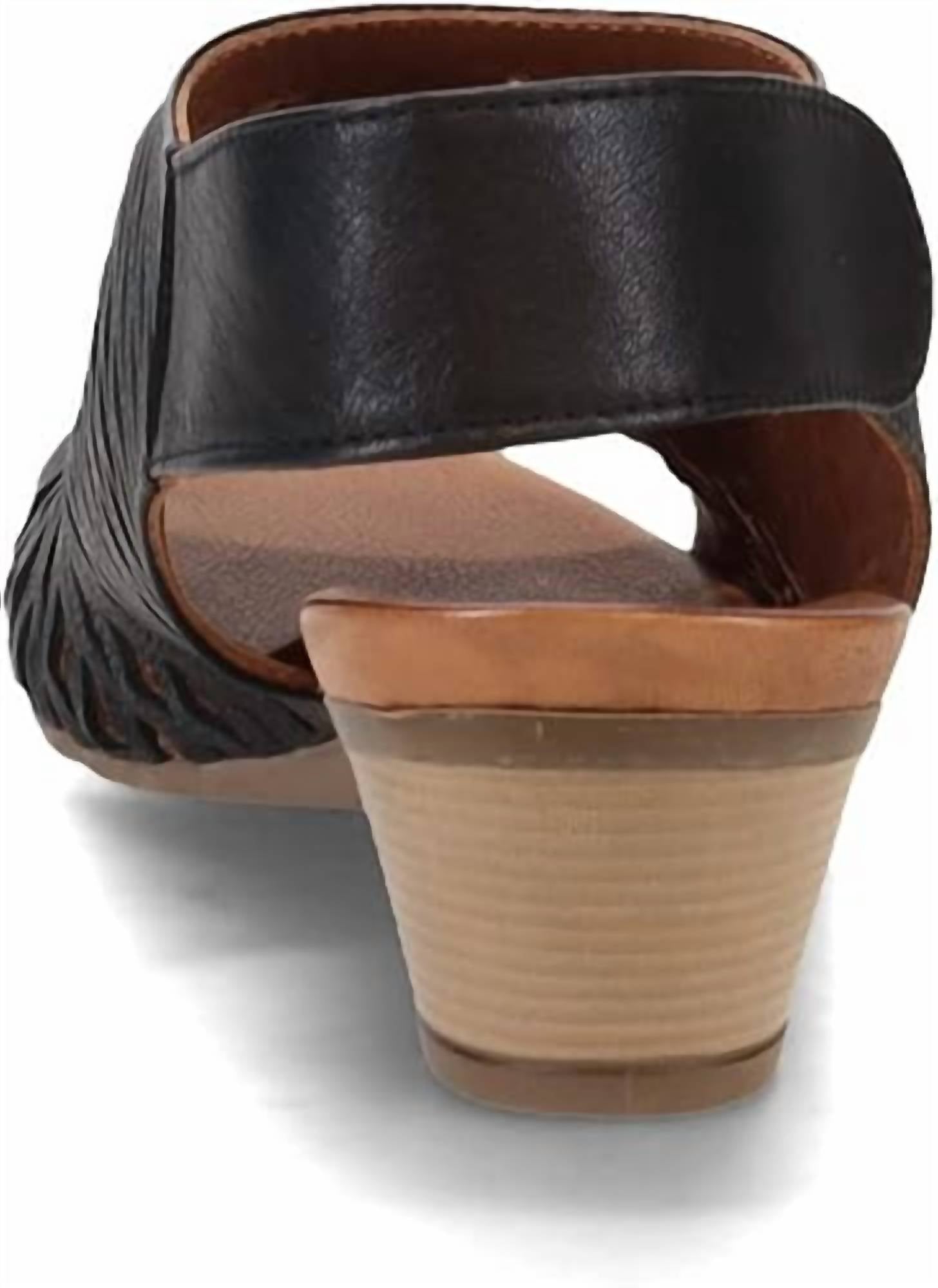 bueno Women's Lacey Sandal in black 1 - women's sandal - view 4