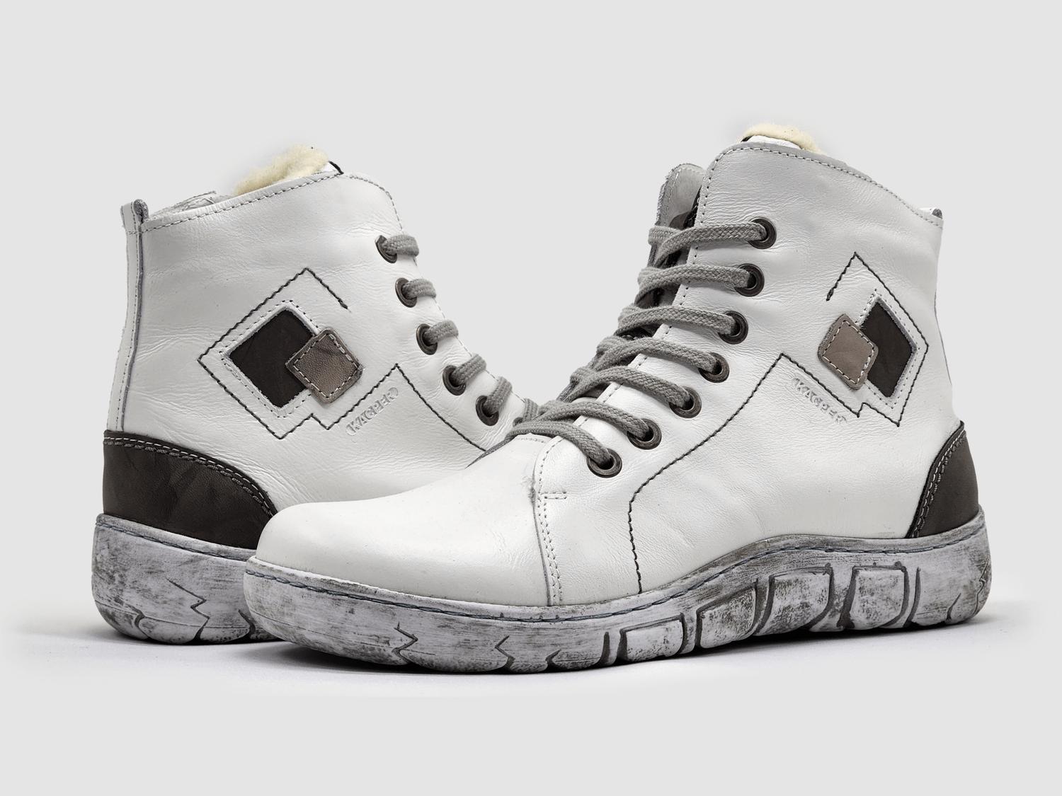 Kcr Group - Women's Original Thick Leather Boots