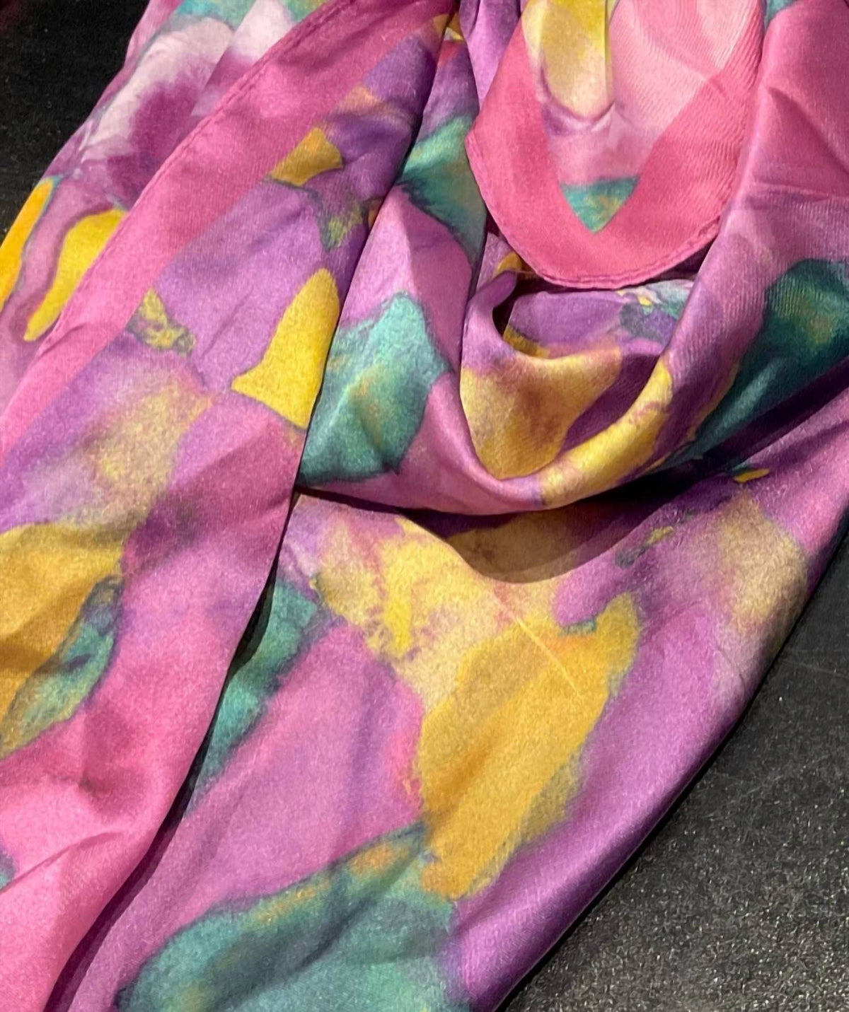 Hart Designs - Women's Pattern Scarf