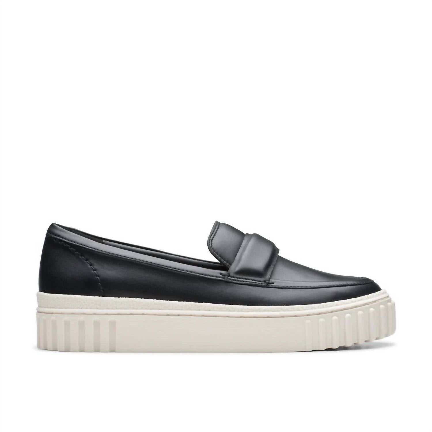 Clarks Women's Mayhill Cove Loafers in black leather - women's flats