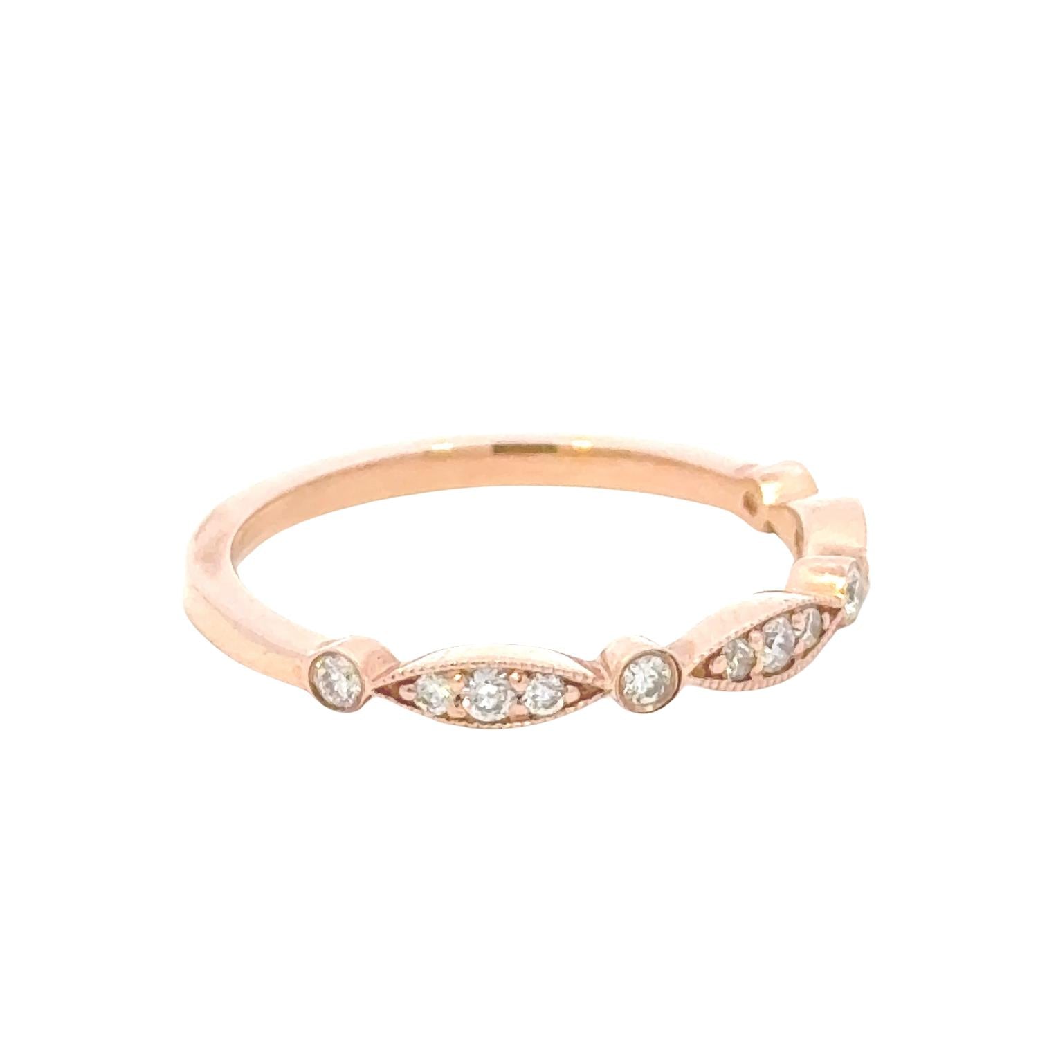 Aamiaa - 0.19 Carat Natural Diamond - 1.80 Grams 14k Ring - Size 6.5