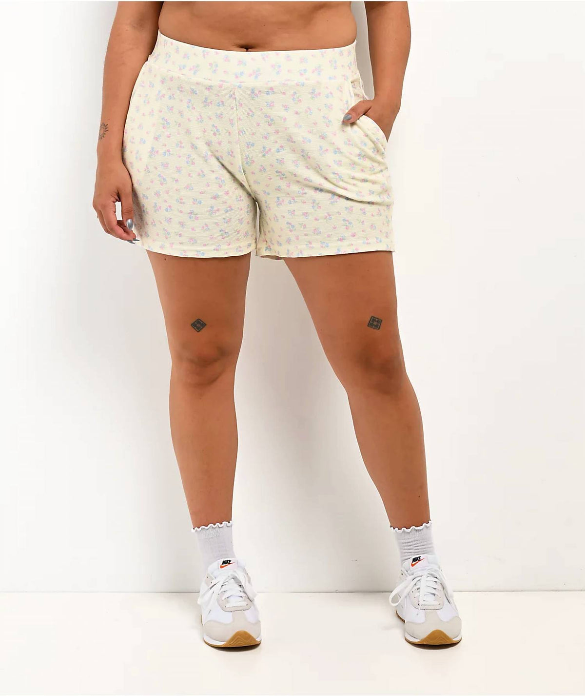The Happy Camp3R - Sweetheart Floral Cloud Shorts