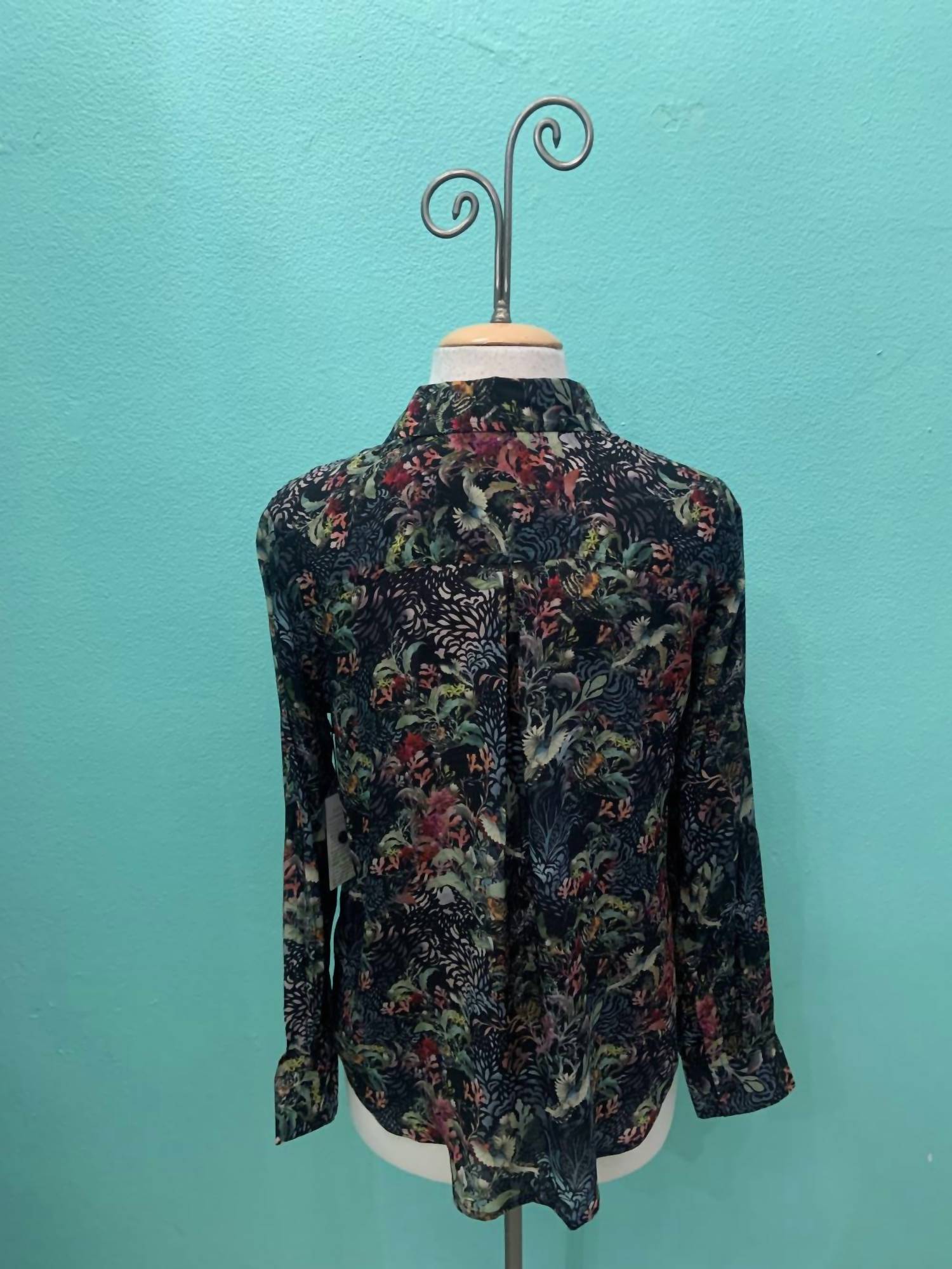 Apny - Women's Long Sleeve Buttondown Blouse