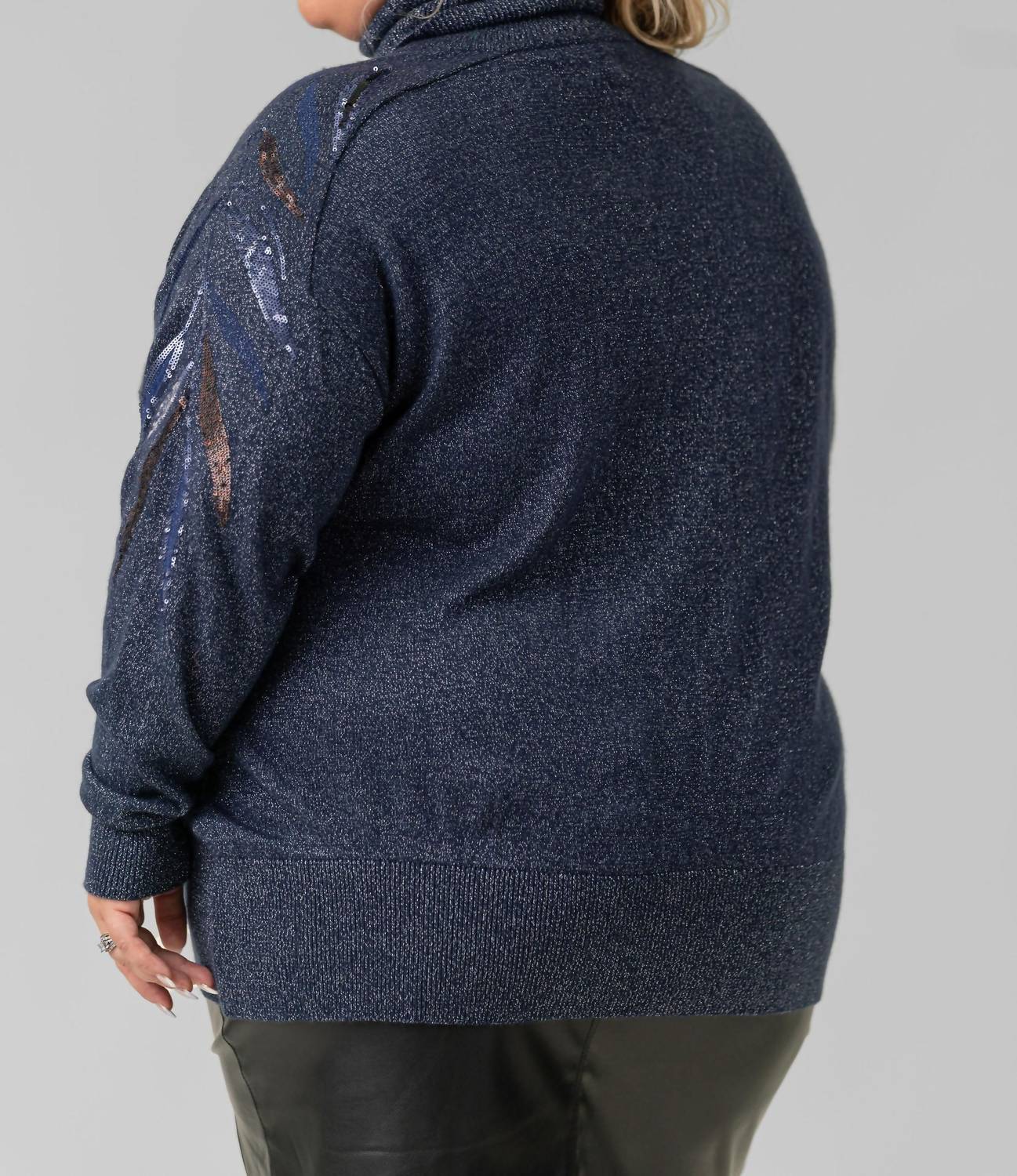 -Bl^Nk- - JENIKA KITTED TOP - Plus Size