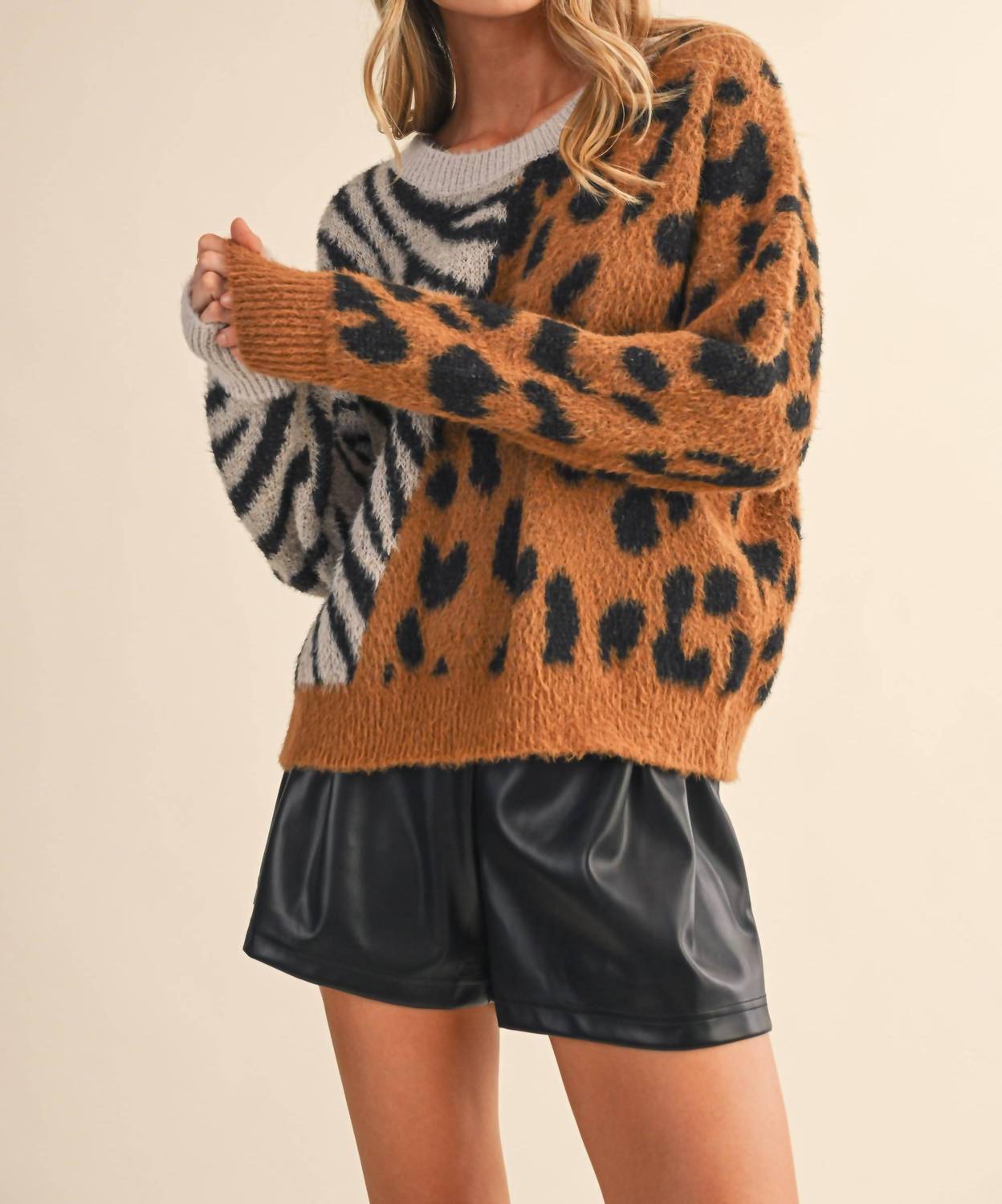 Klesis - Duo Printed Soft Sweater Top