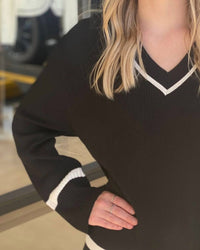 Elan - Cameron V-neck Sweater