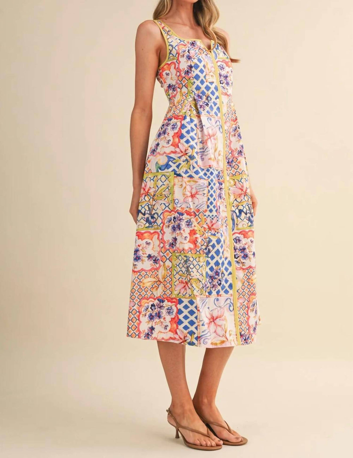 &Merci - Floral Contrast Piping Dress