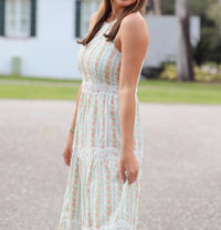 Tcec - Garden Gate Floral Midi Dress