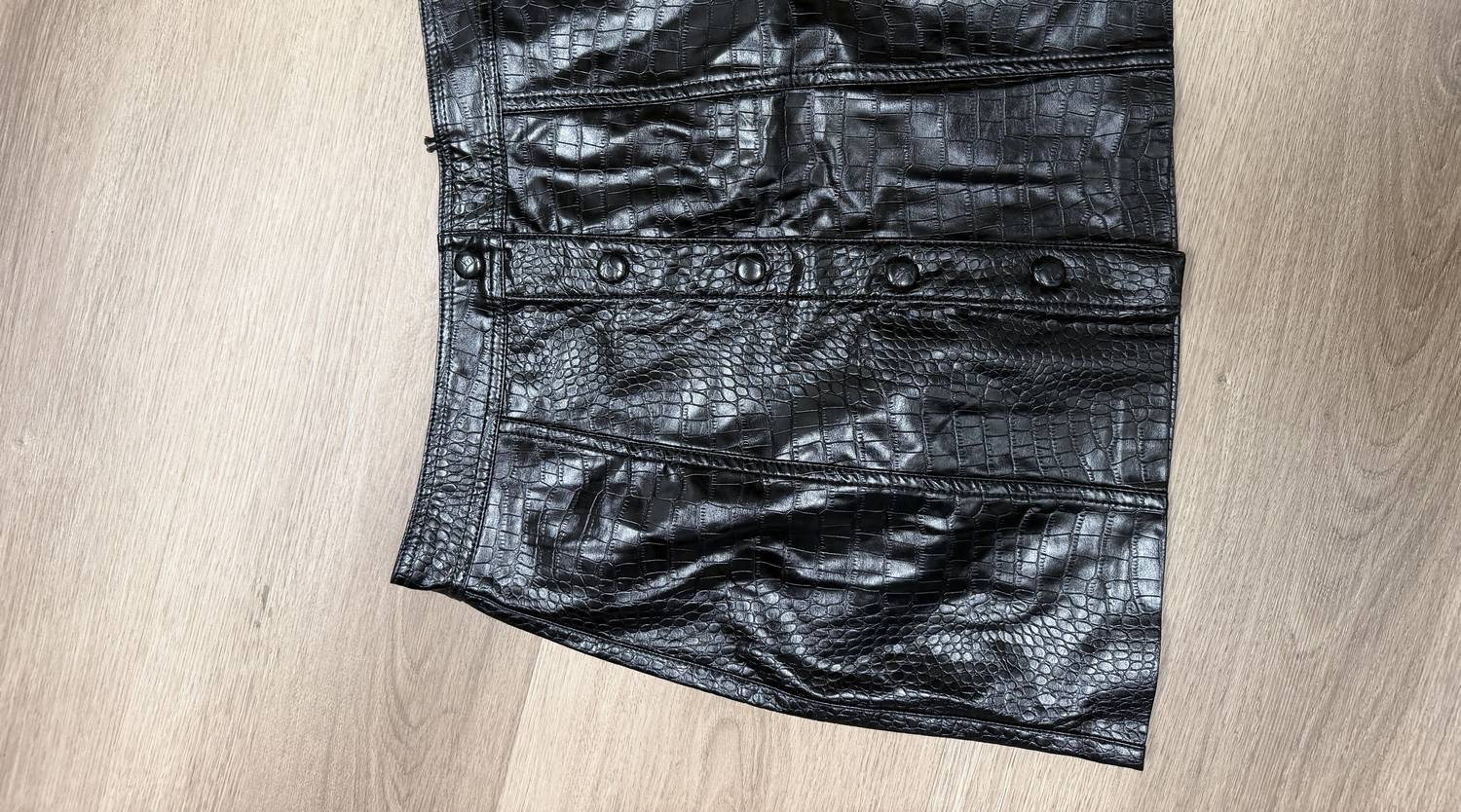 Blanknyc - Women's Faux Leather Mini Skirt