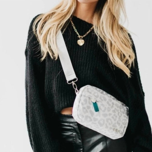 Pretty Simple - Women's Nancy Nylon Camera Crossbody Bag