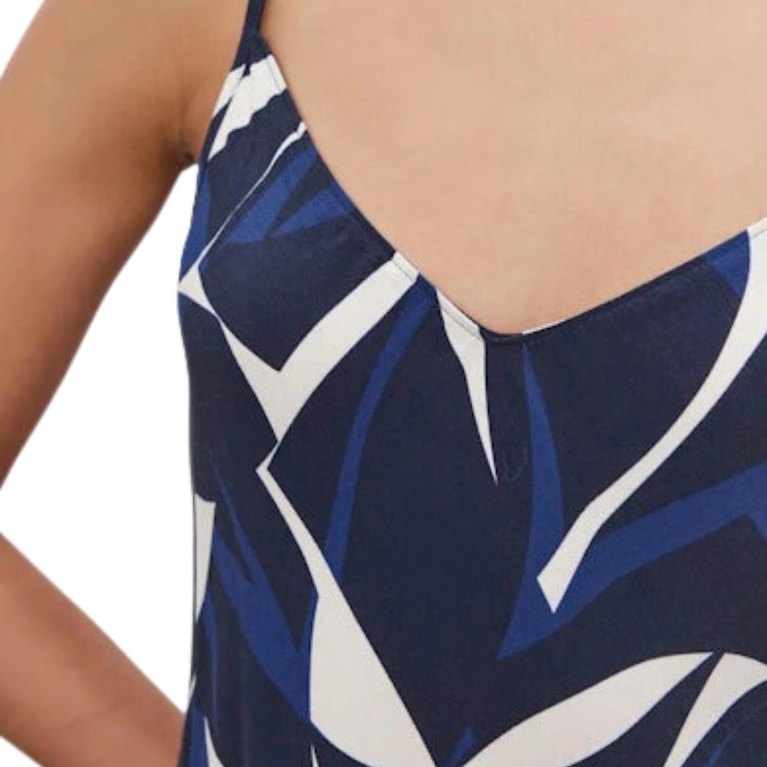 Velvet By Graham & Spencer - Perry Crepe Midi Dress
