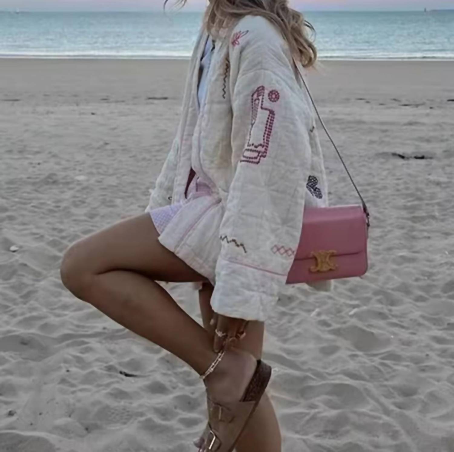 Rosa Clothing Street Fashion Embroidered Kimono Padded Jacket in white - women's jacket