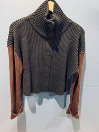 Hyfve - Women's Contrasting Sleeve Sweater