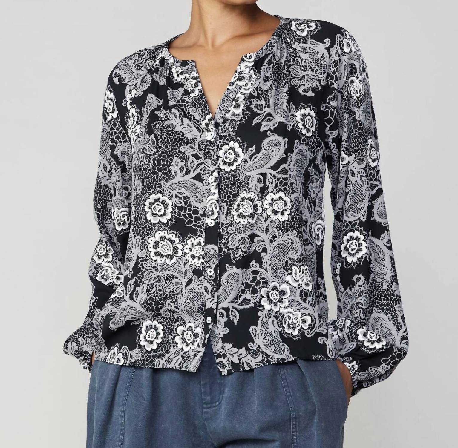Current Air - Isabel Floral Blouse
