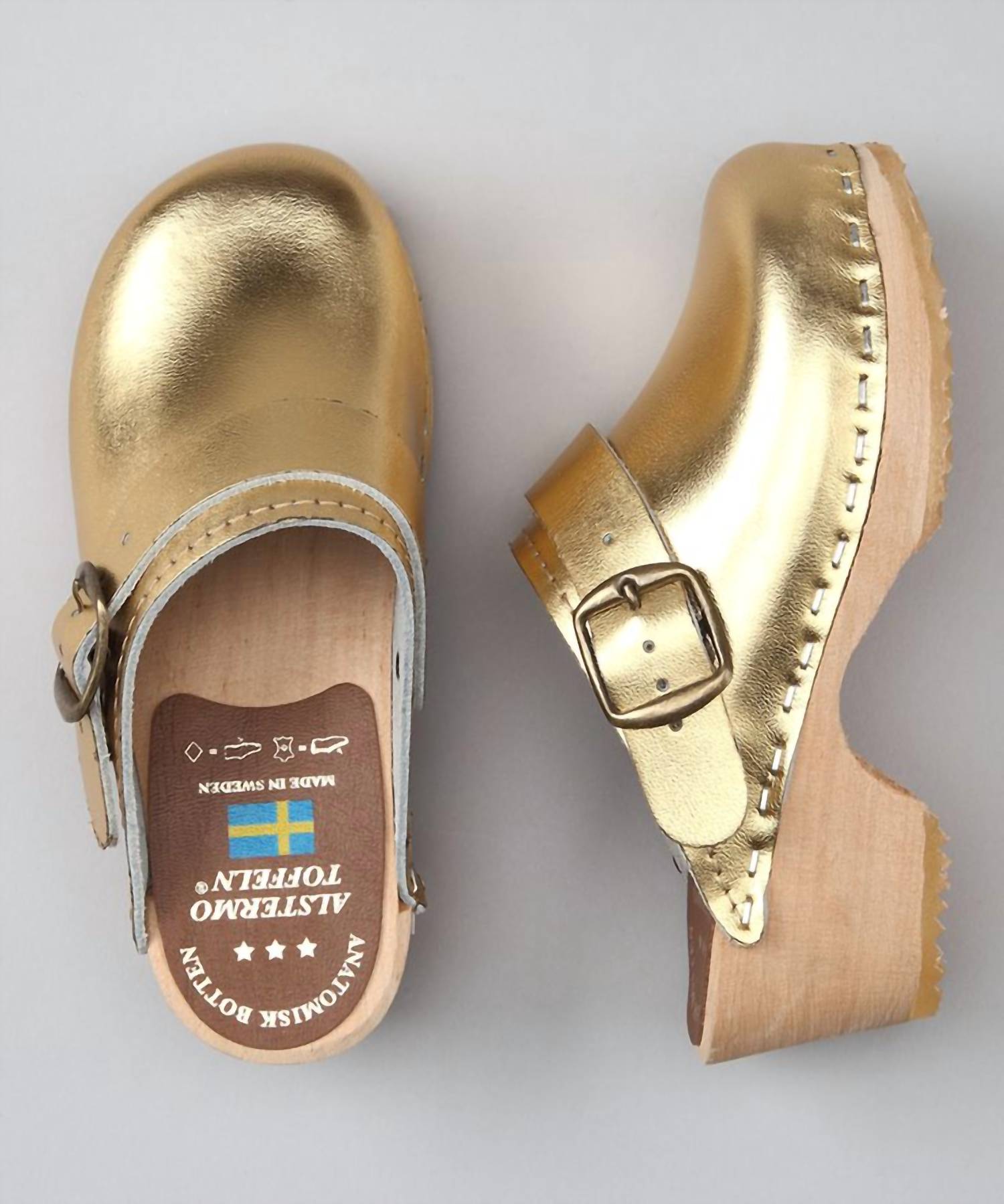 Cape Clogs - Girls Metallic Clogs