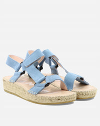 HIKING SANDALS