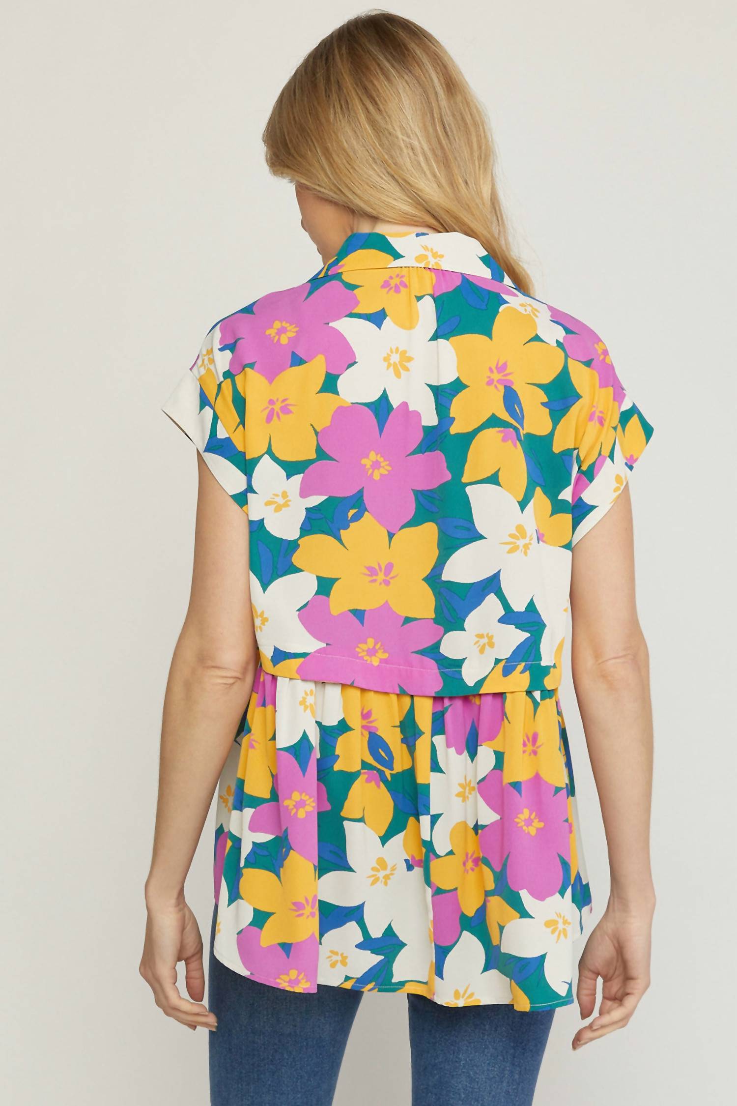 Entro - Floral Print V-neck Top