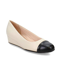 Easy Spirit - Women's Gracey Low Wedge Dress Pump