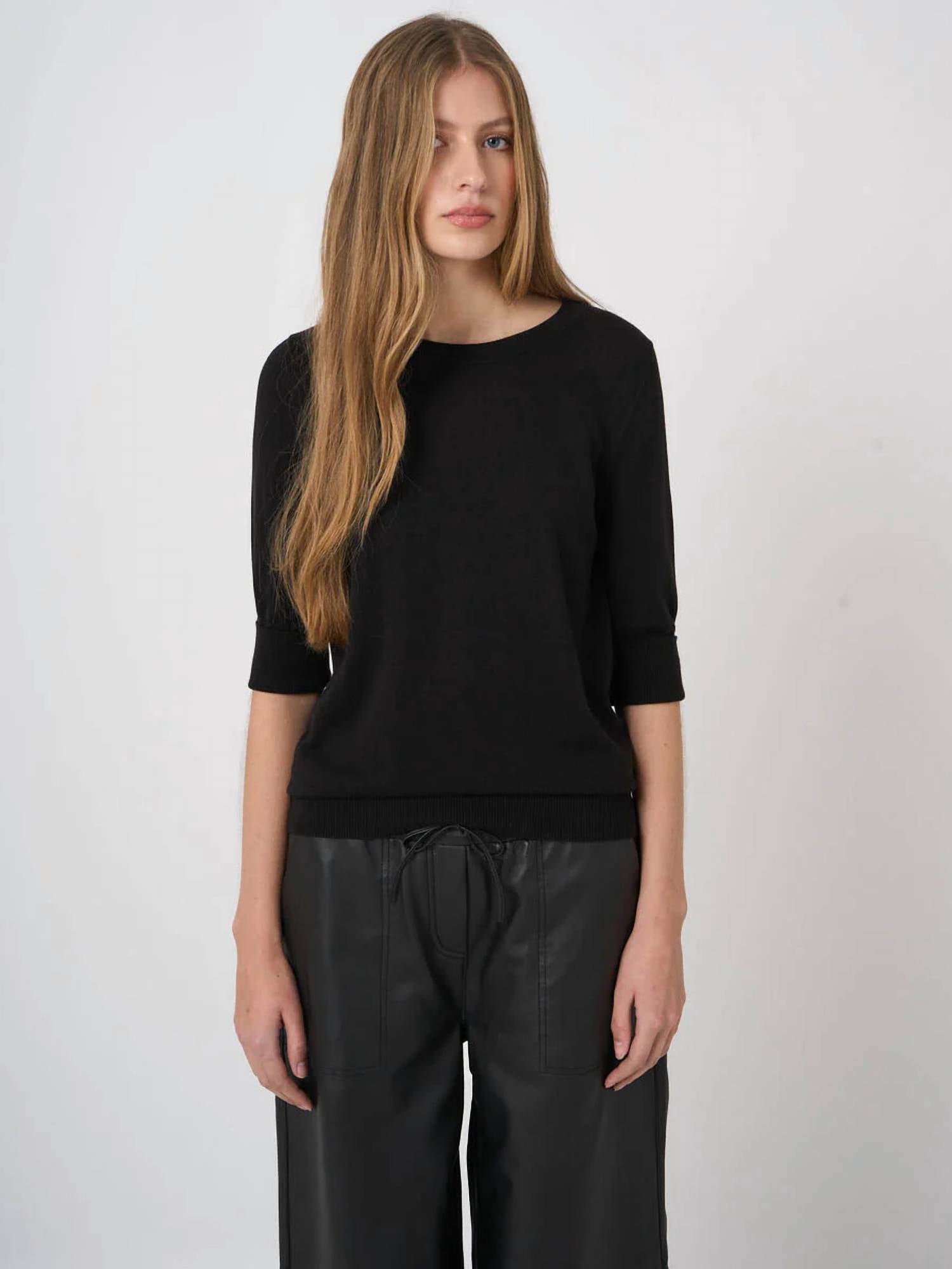 Repeat Cashmere - Fine Knit Short Sleeve Pullover Top