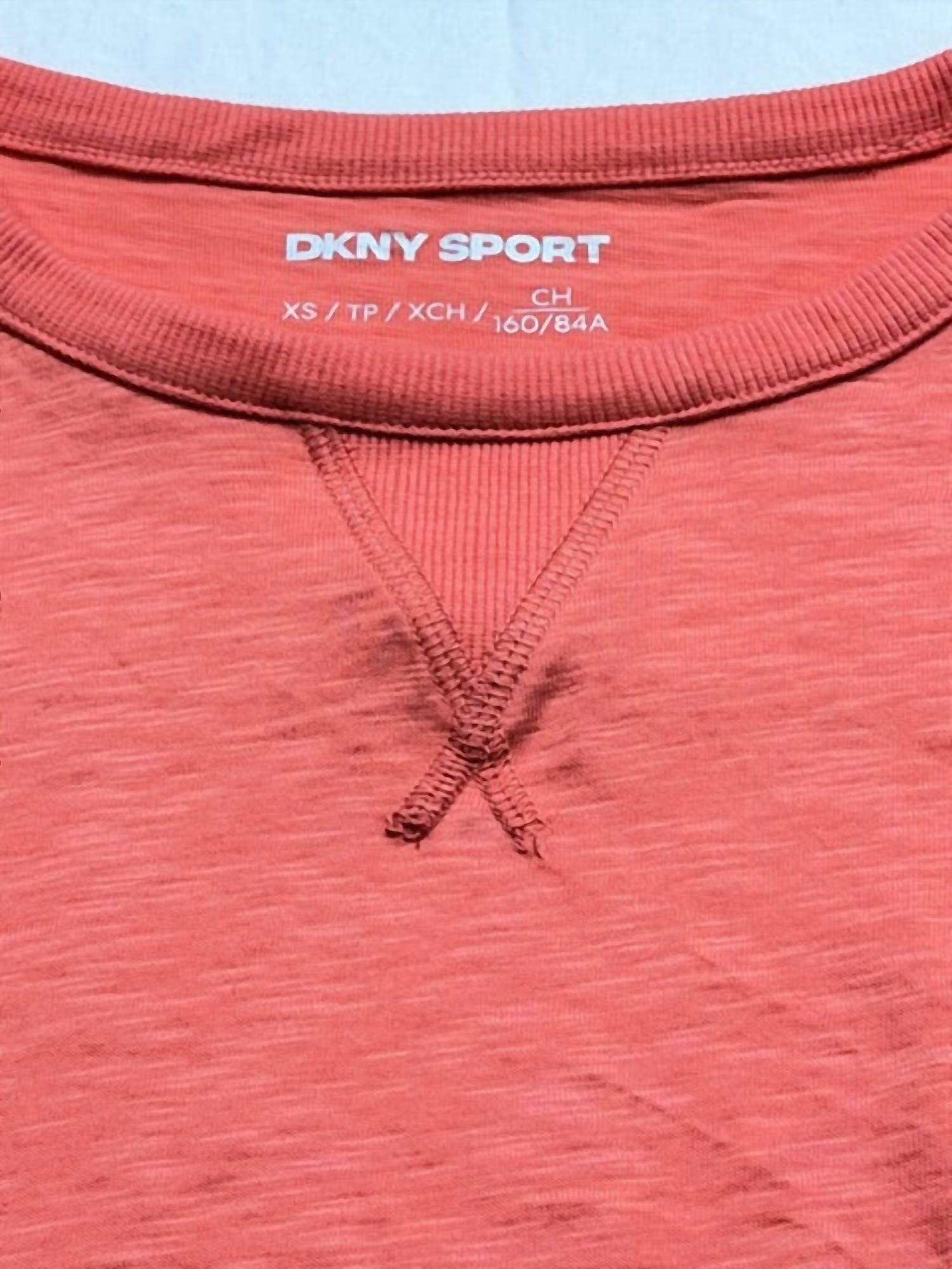 Dkny - V-inset Roll-sleeve T-shirt
