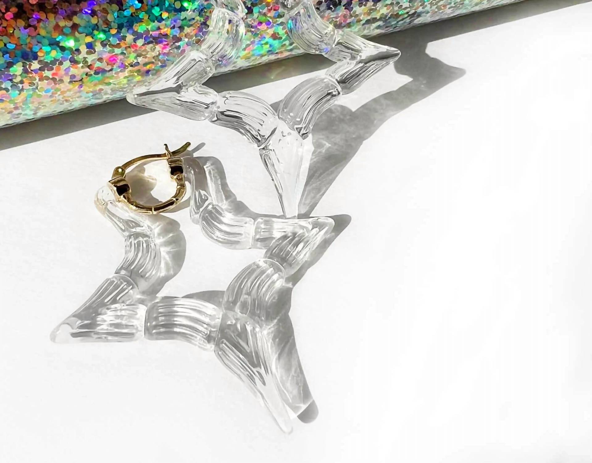 Gold & Honey - Women's Star Bamboo Lucite Hoop Earrings