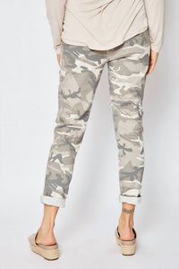 D STYLE SILVER STRIPE CAMO PANTS