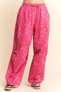 Davi & Dani - Leopard Mesh Cargo Material Joggers - Plus
