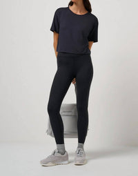 Travismathew - Celestia Cropped Short Sleeve Top