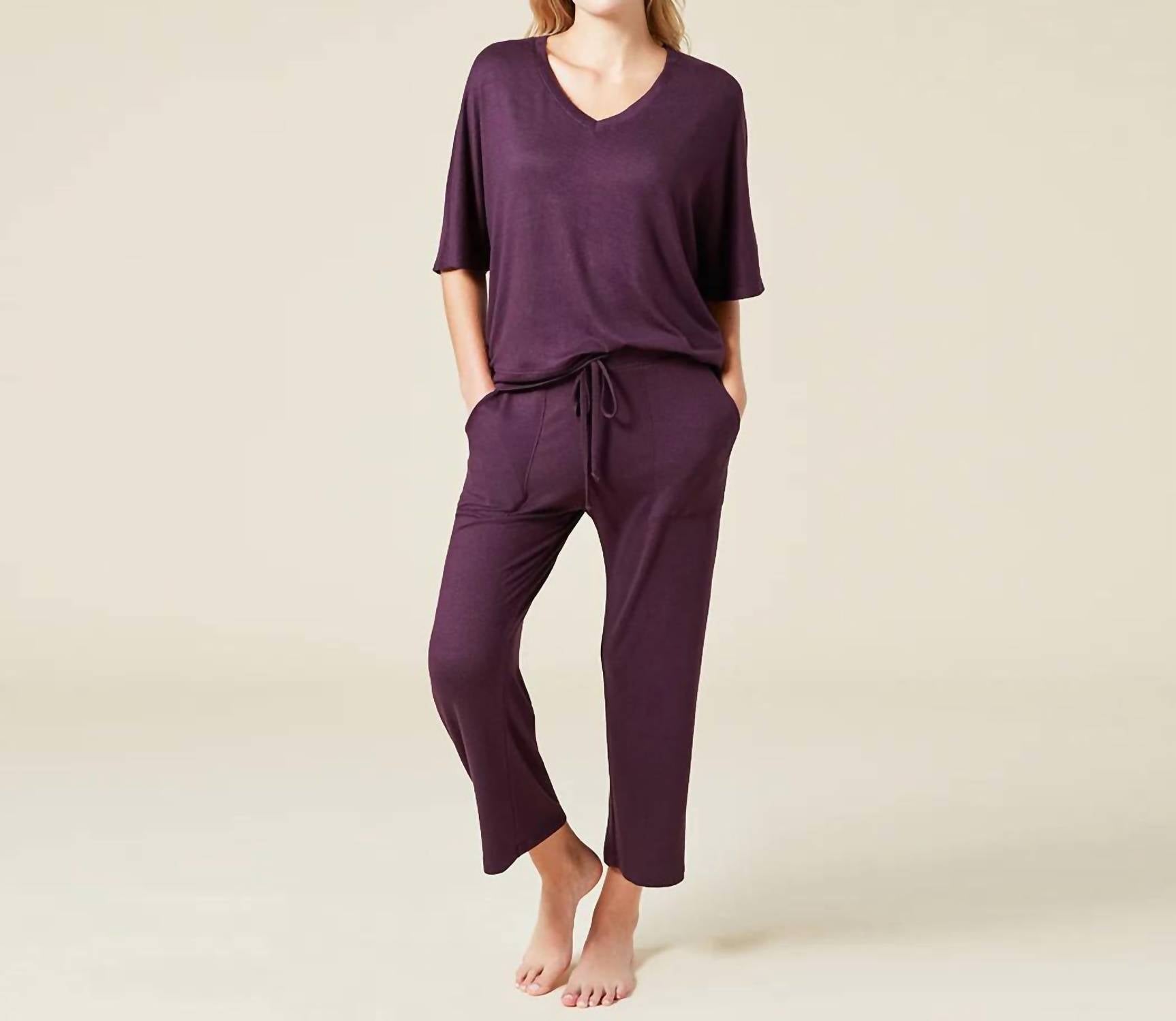 Softies - Dream Relaxed V-neck & Capri Pants Lounge Set