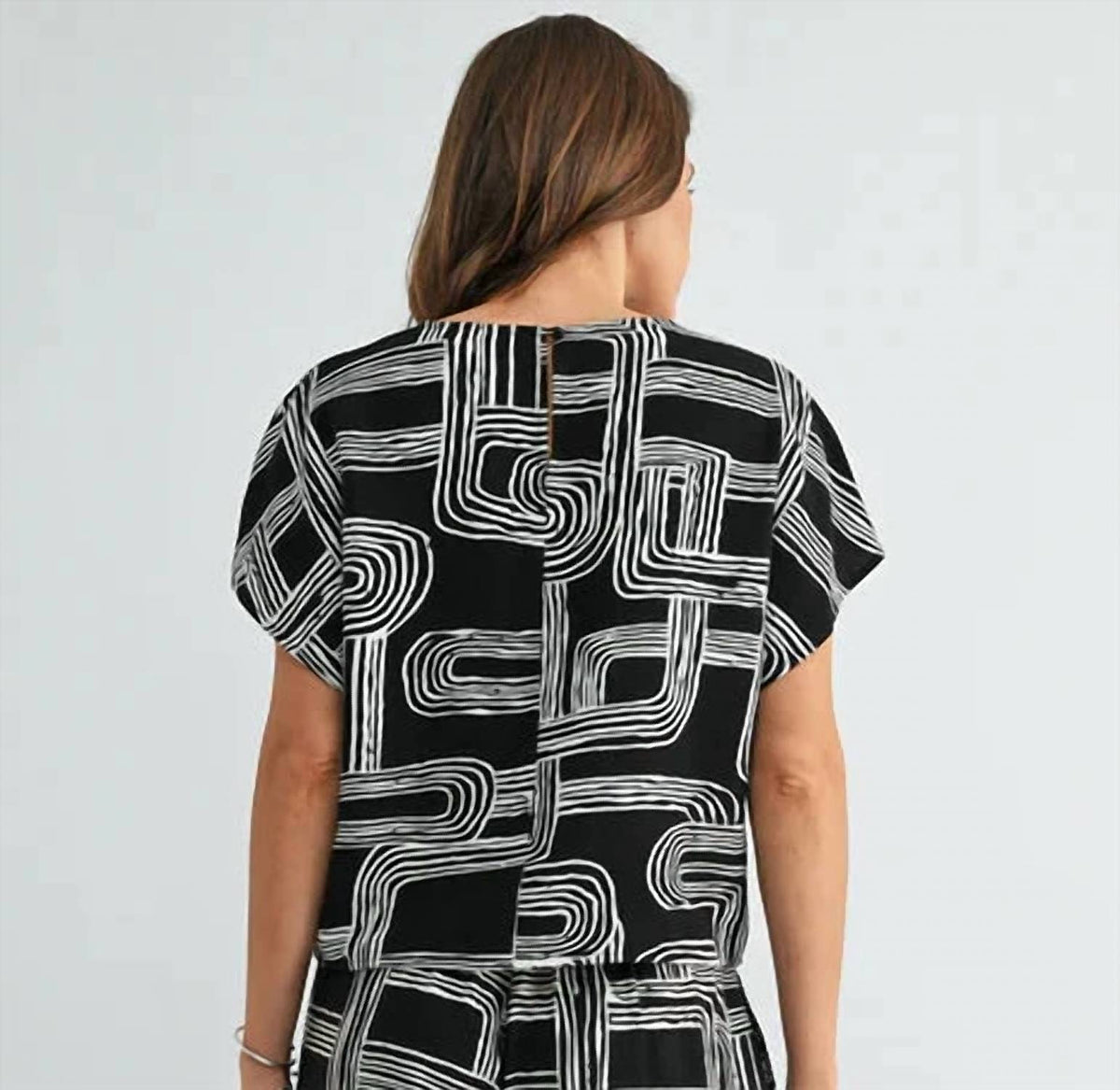 Fun 2 Fun - Aubrey Abstract Print Dolman Sleeve Blouse