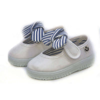 Victoria - Girl's Slip On Canvas Bow Shoes
