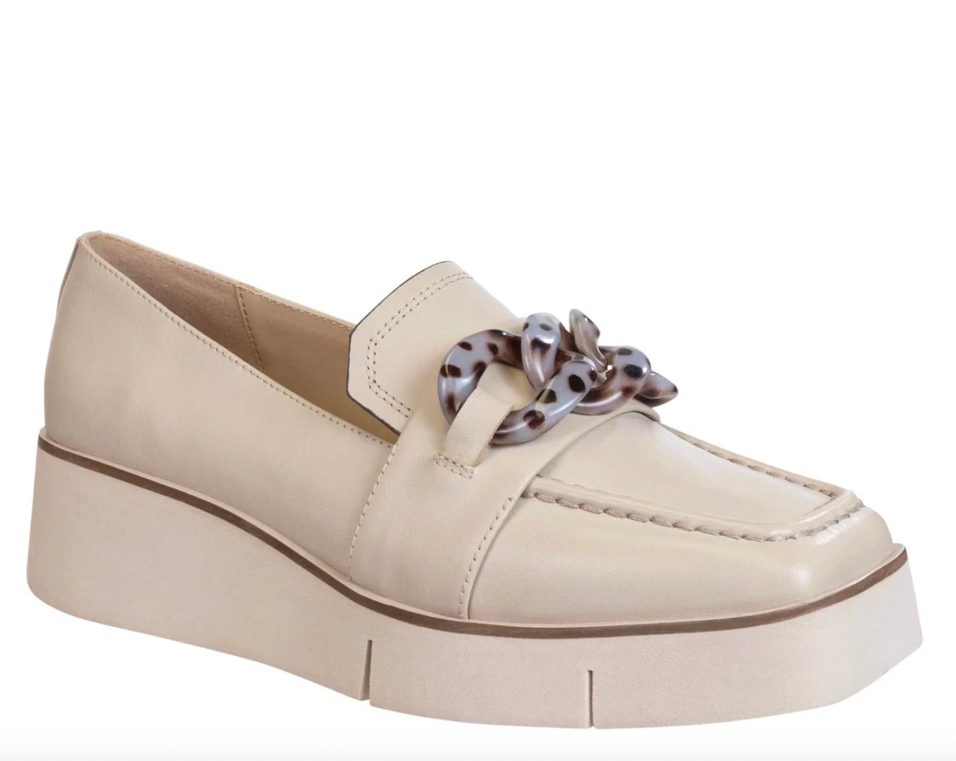 Naked Feet Women's Privy Loafer in chamios - women's flats