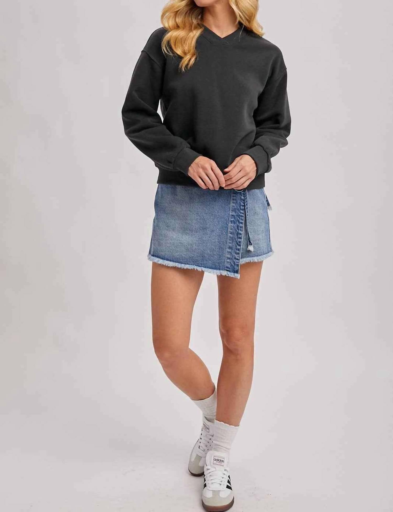 Bluivy - Ashley V-Neck Sweater