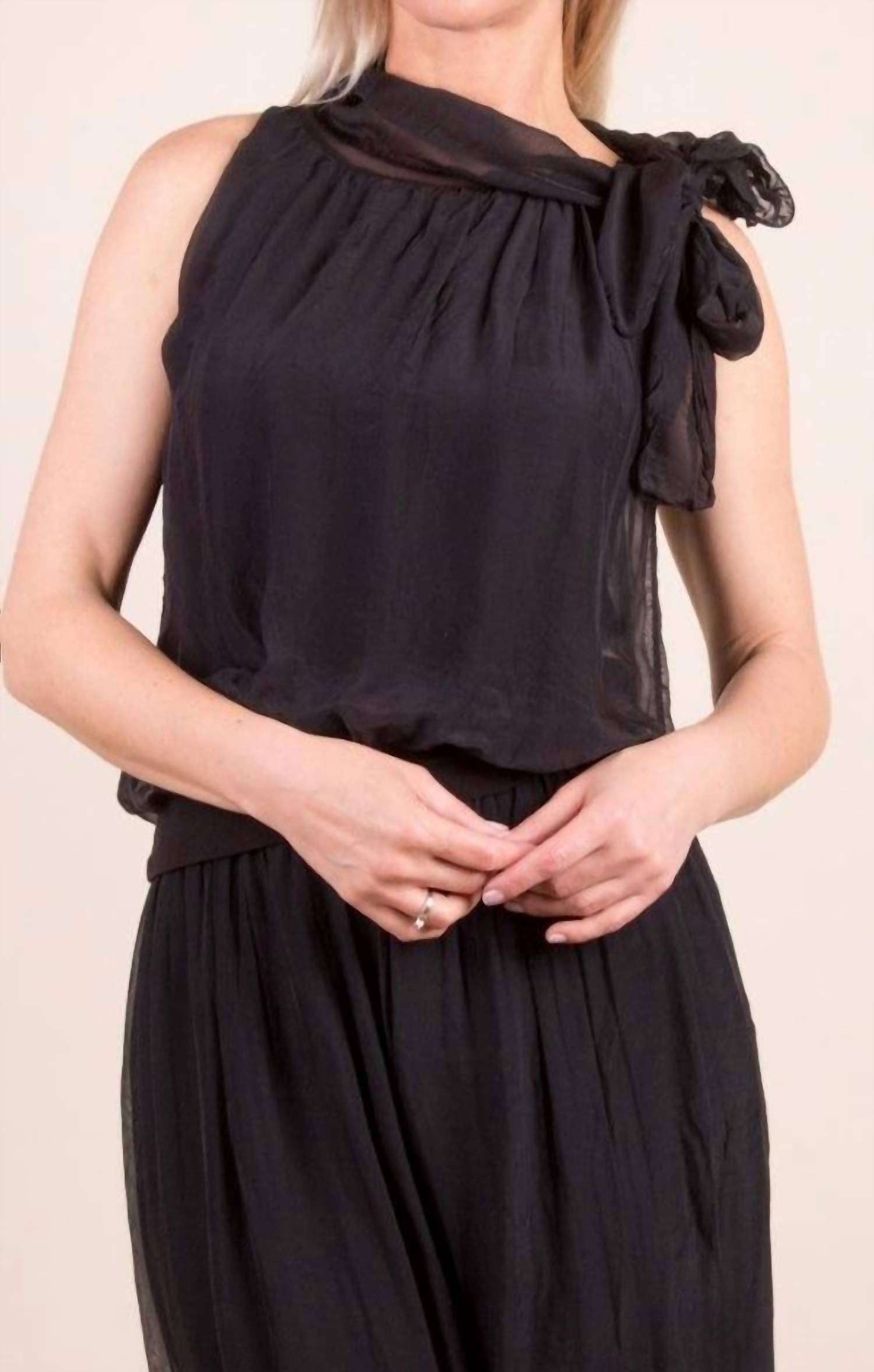 Gigi Moda - Desio Silk Sleeveless Top
