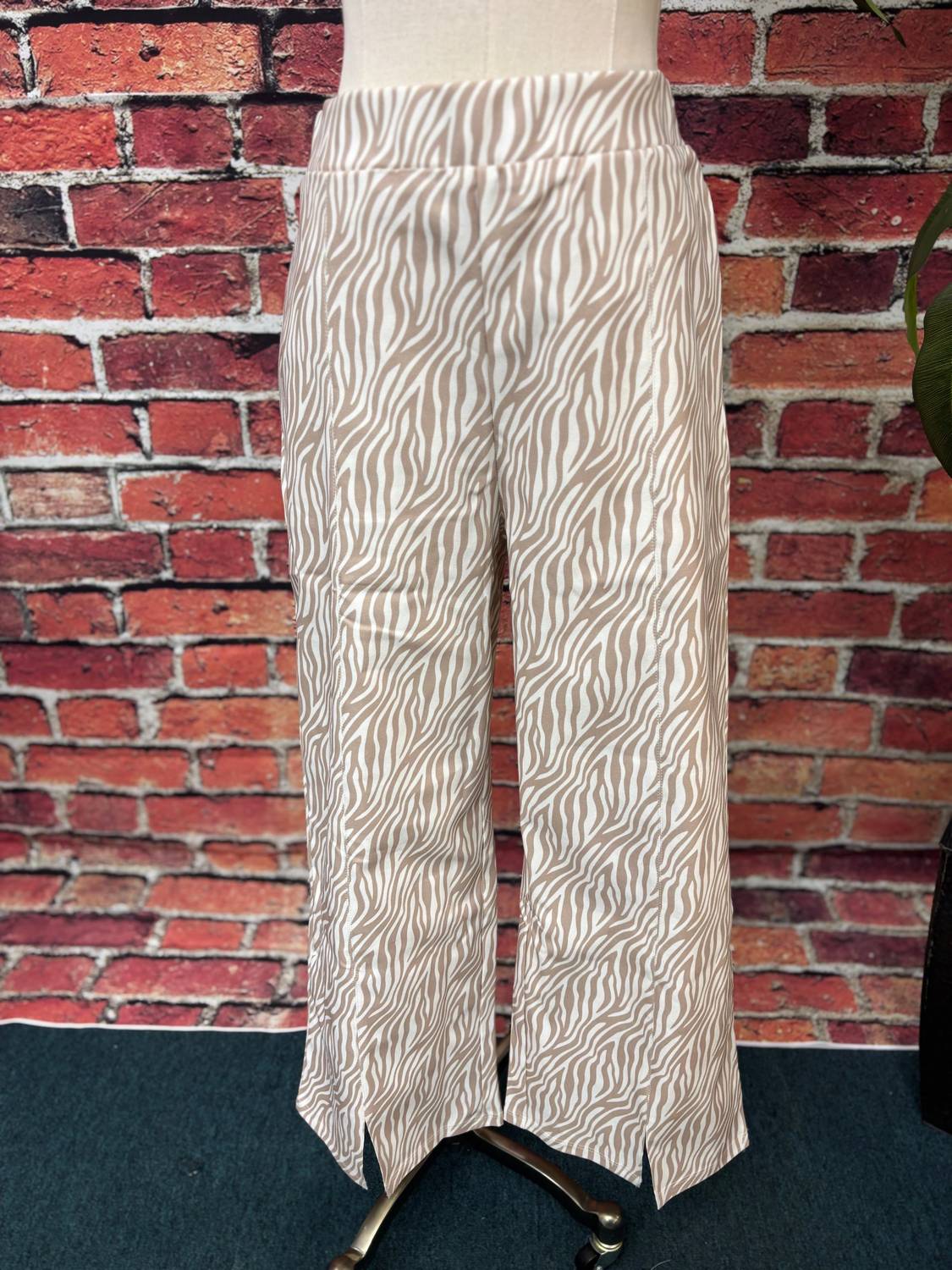 Isle - Savanna Breeze Pull-on Pants