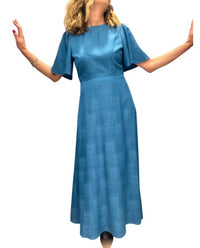 Traffic People - Circle Of Trust Rene Dress
