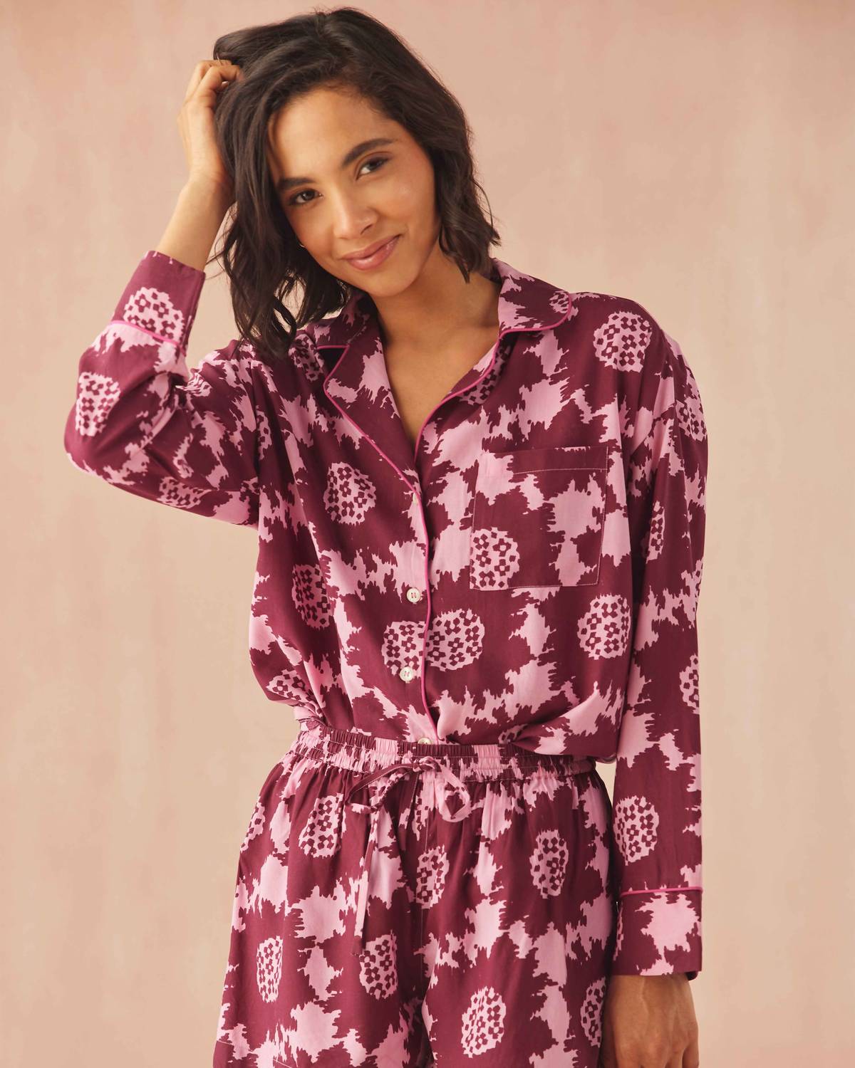 Omika - Long Sleeve Top And Shorts Pajama Set