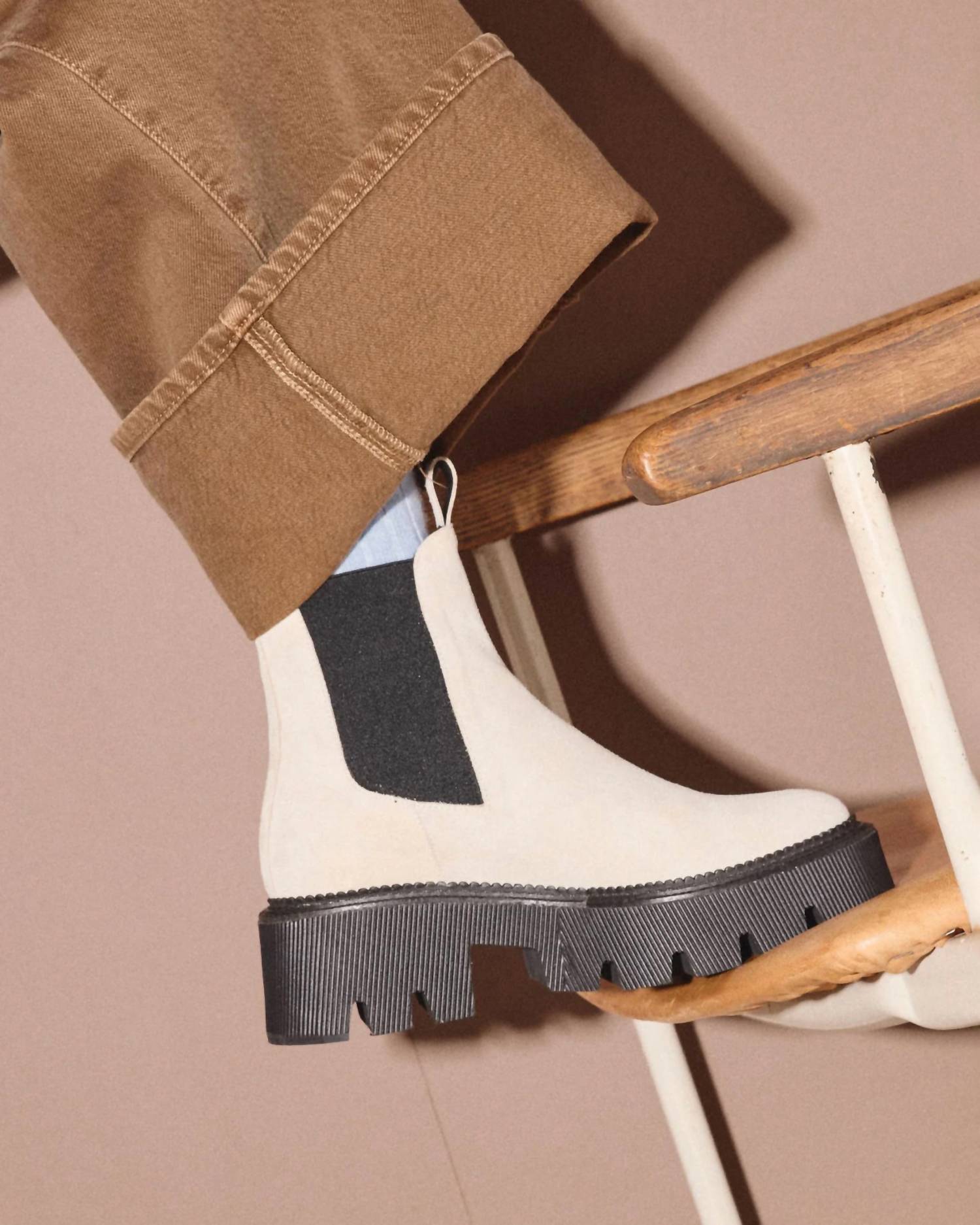 Freda Salvador - Women's Jordan Rain Resistant Chelsea Boot