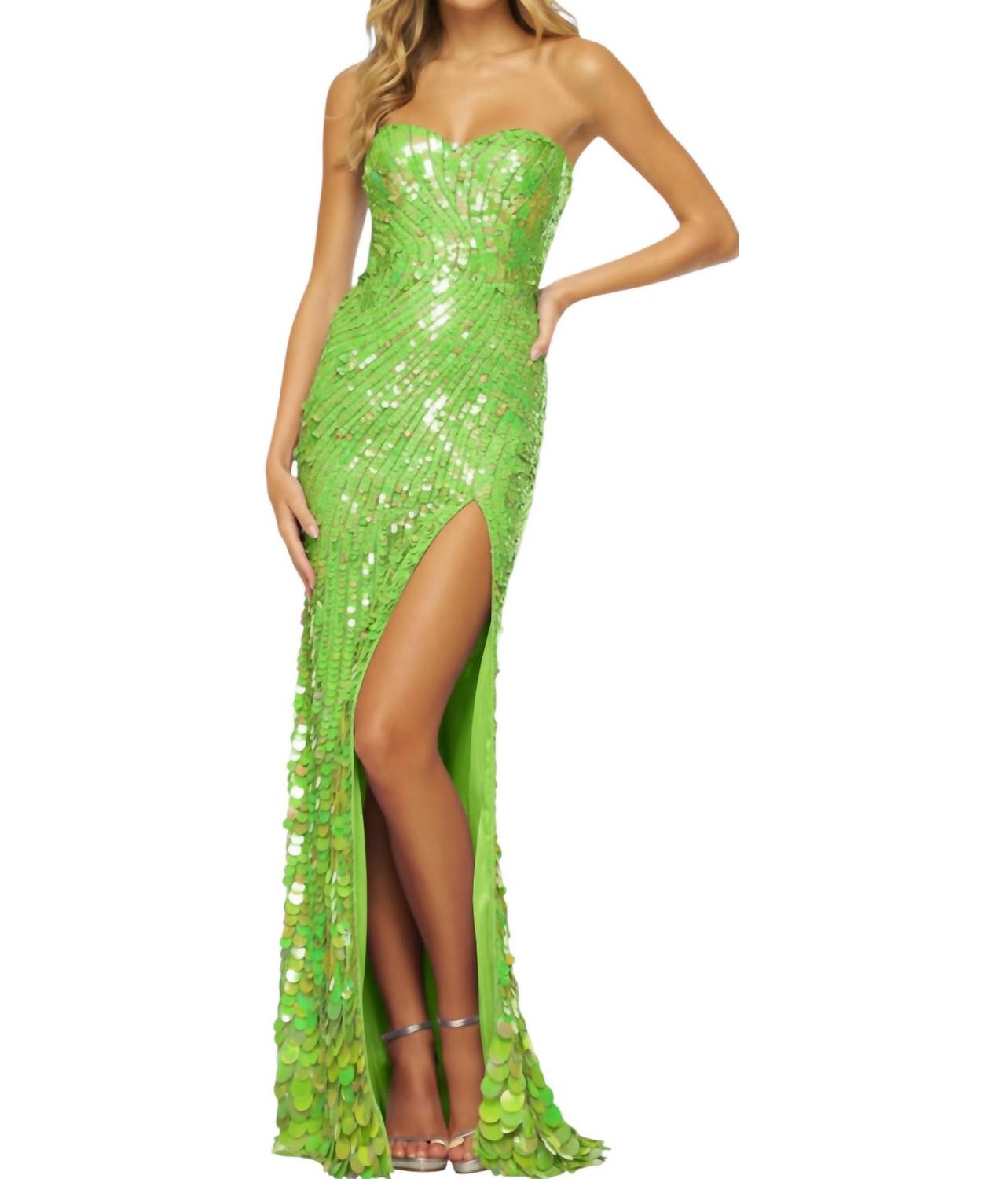 Sherri Hill - Sweetheart Neckline Fitted Sequin Evening Gown