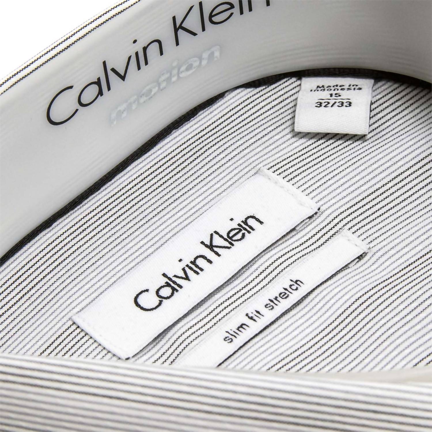 Calvin Klein - Men's Non-iron Slim Fit Dress Shirt