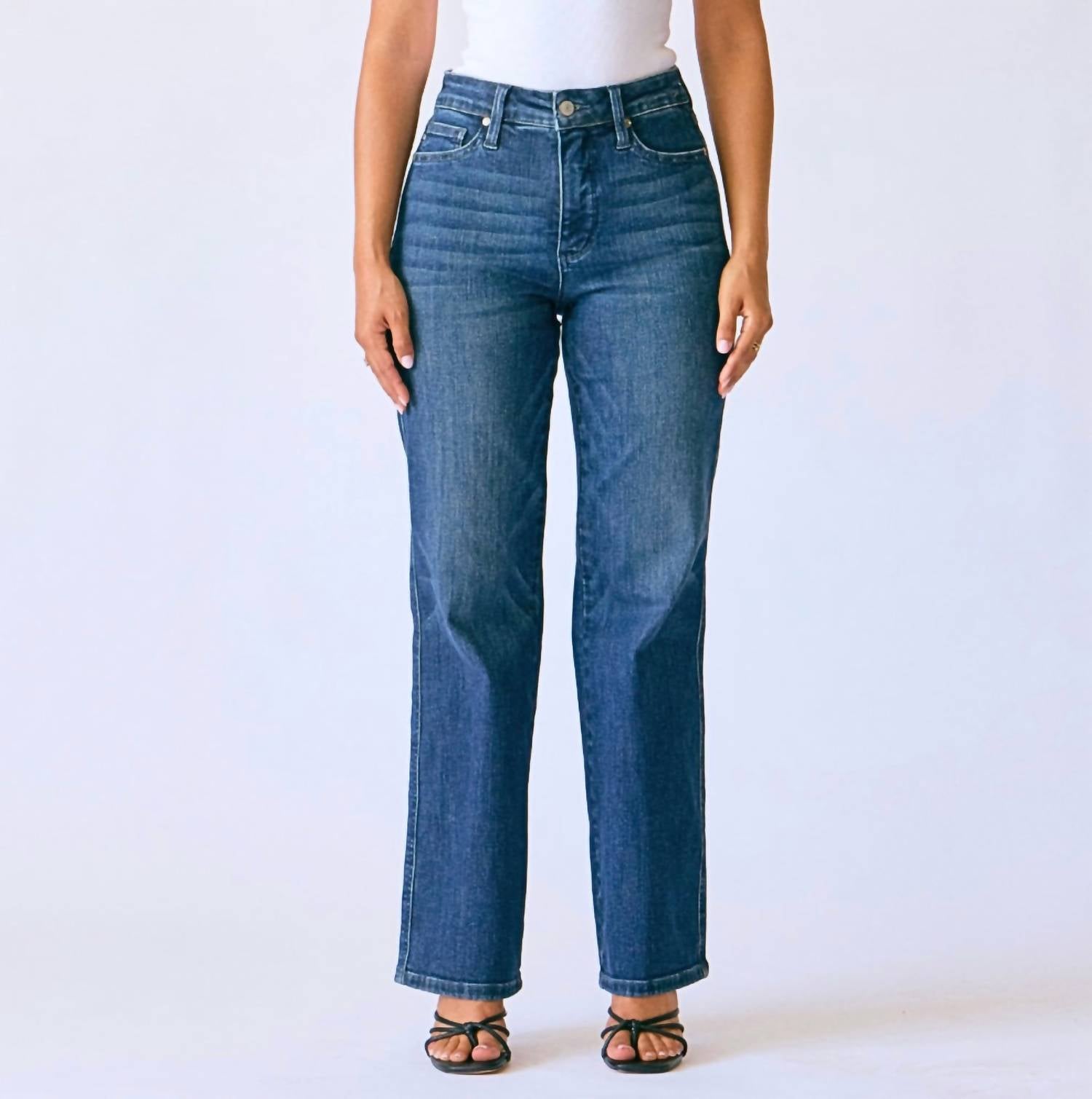 Judy Blue - Just Right Straight Leg Jeans - Petite