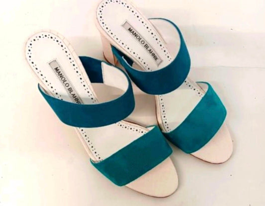 Manolo Blahnik - Women's Klaiapla Shoes