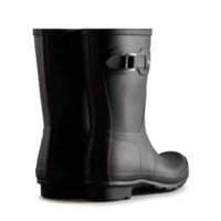 HUNTER Womens Original Short Rubber Waterproof Welly Rain Boots in black - women's shoe - detail view